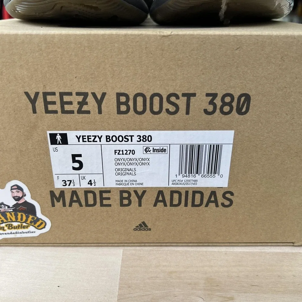 Adidas Yeezy‎ Boost 380 Onyx Shoes Mens Size 5 Black Running Sneakers FZ1270